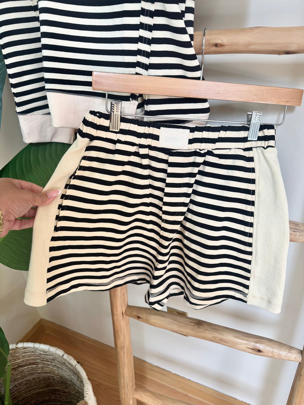 Stripped Oversized Ivory /Blk Short Set