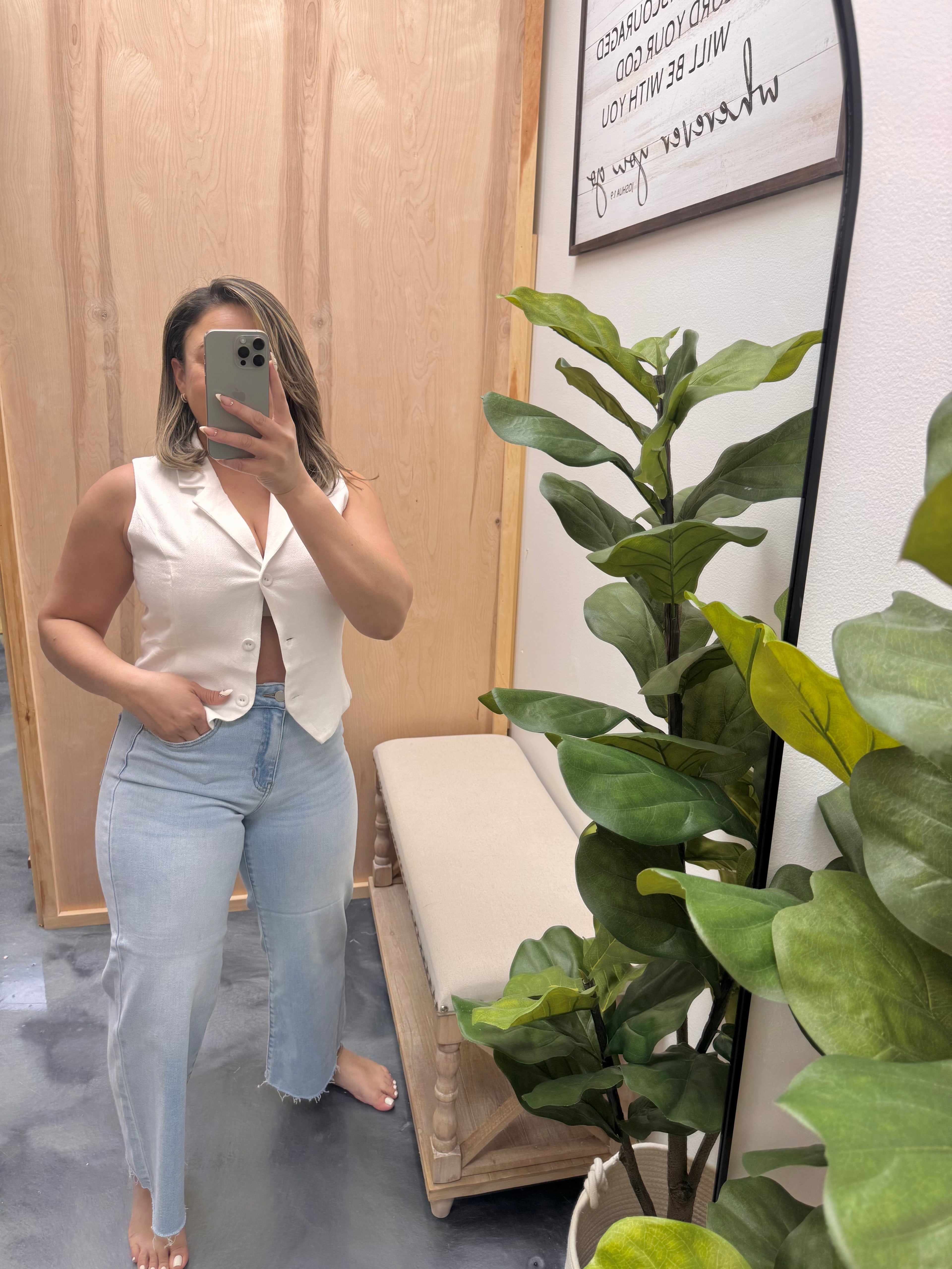 Hug Me Wide Leg Jeans