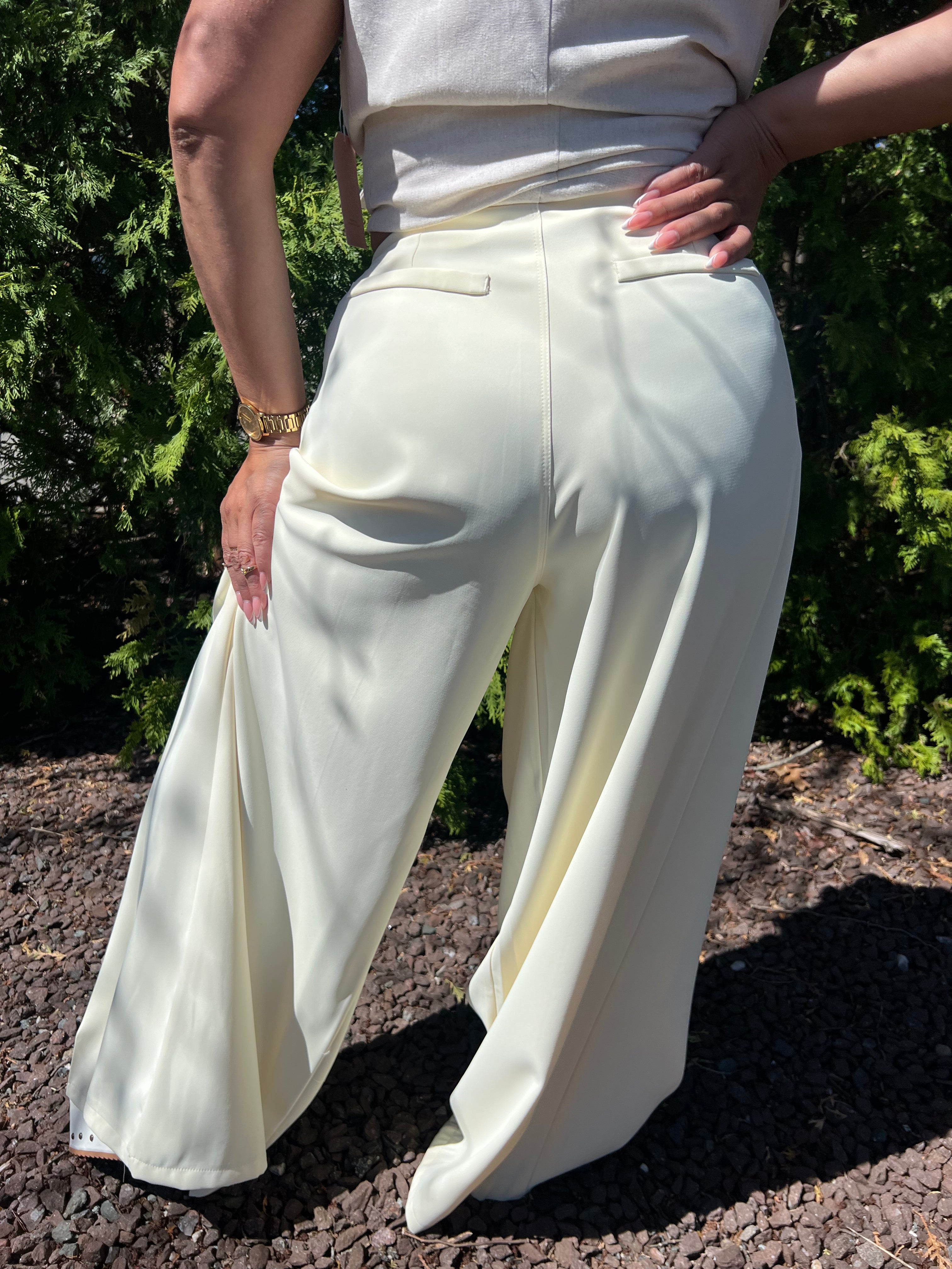 Muy Muy Butter Yellow Trousers