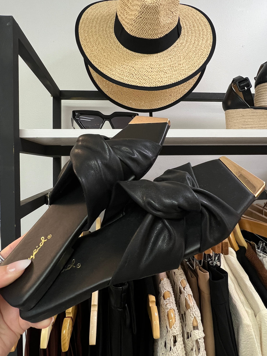 Qupid Black Sandals