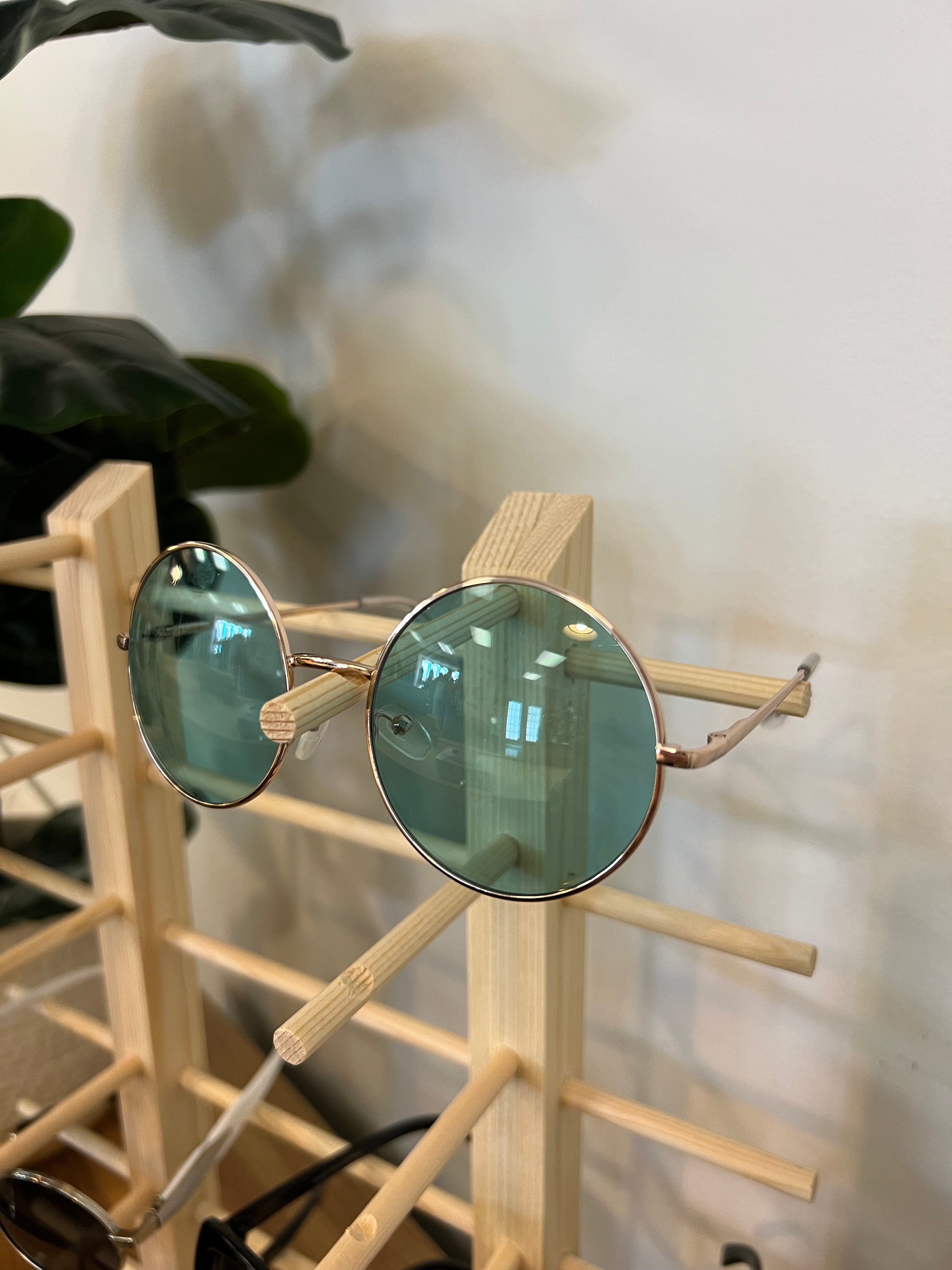Teal Round Sunglasses