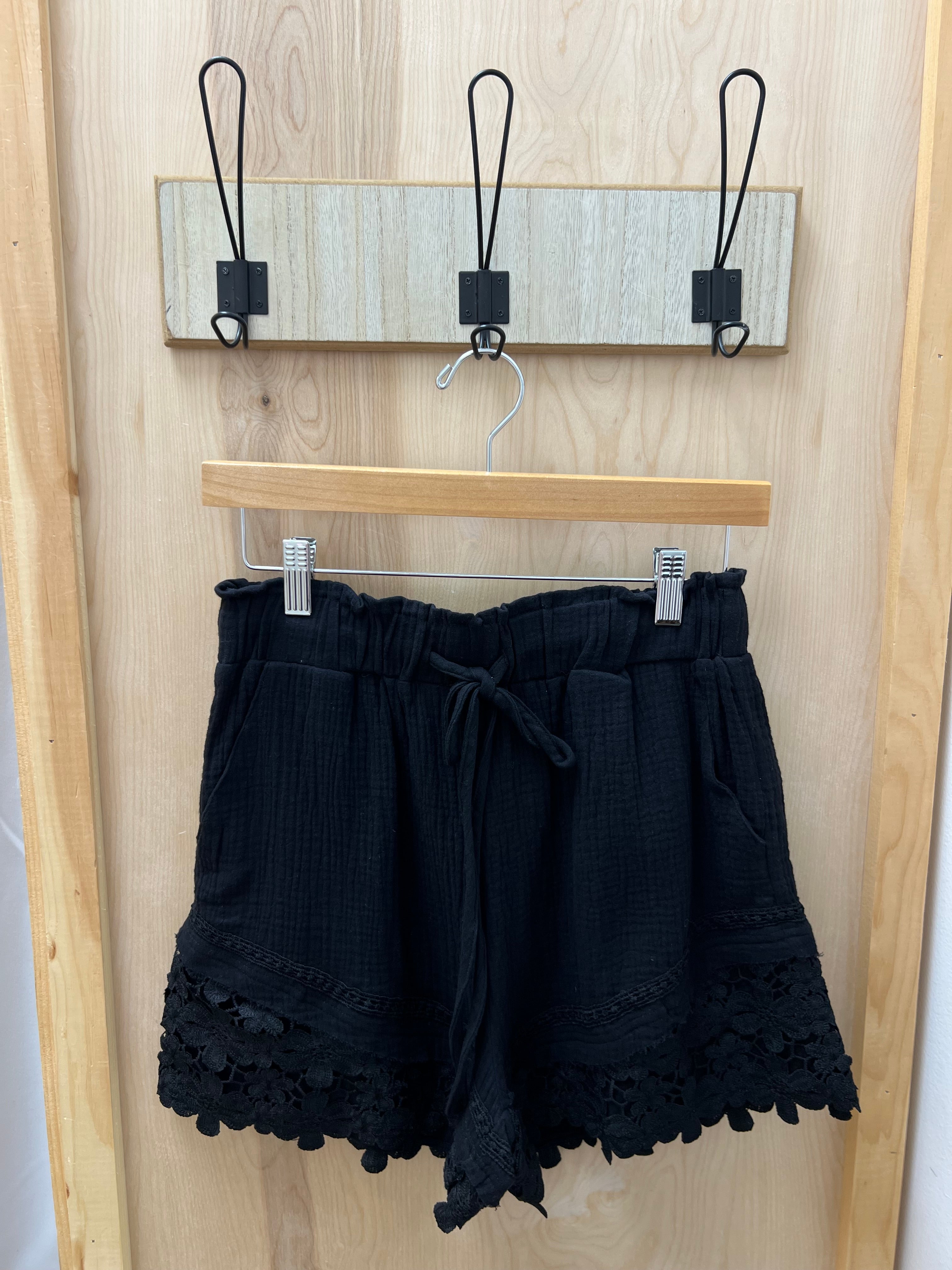Everyday Eyelet Shorts
