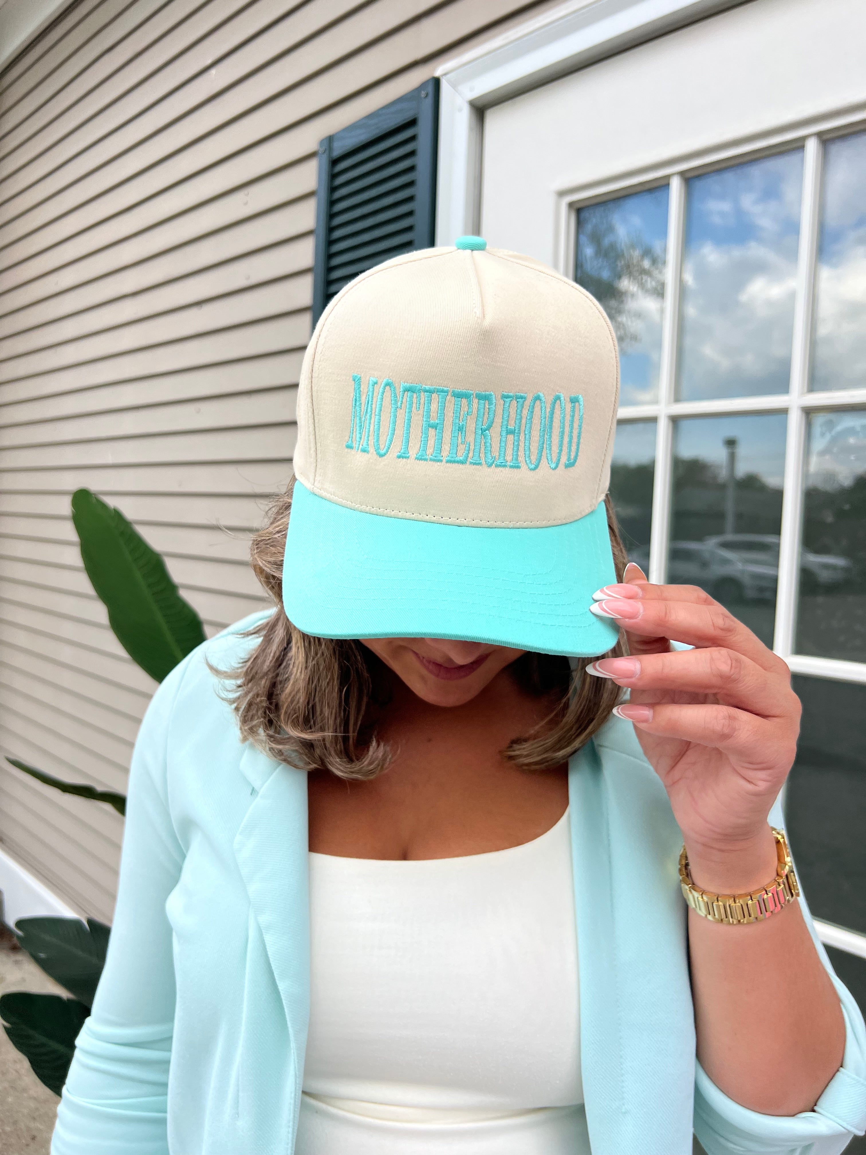Motherhood cap
