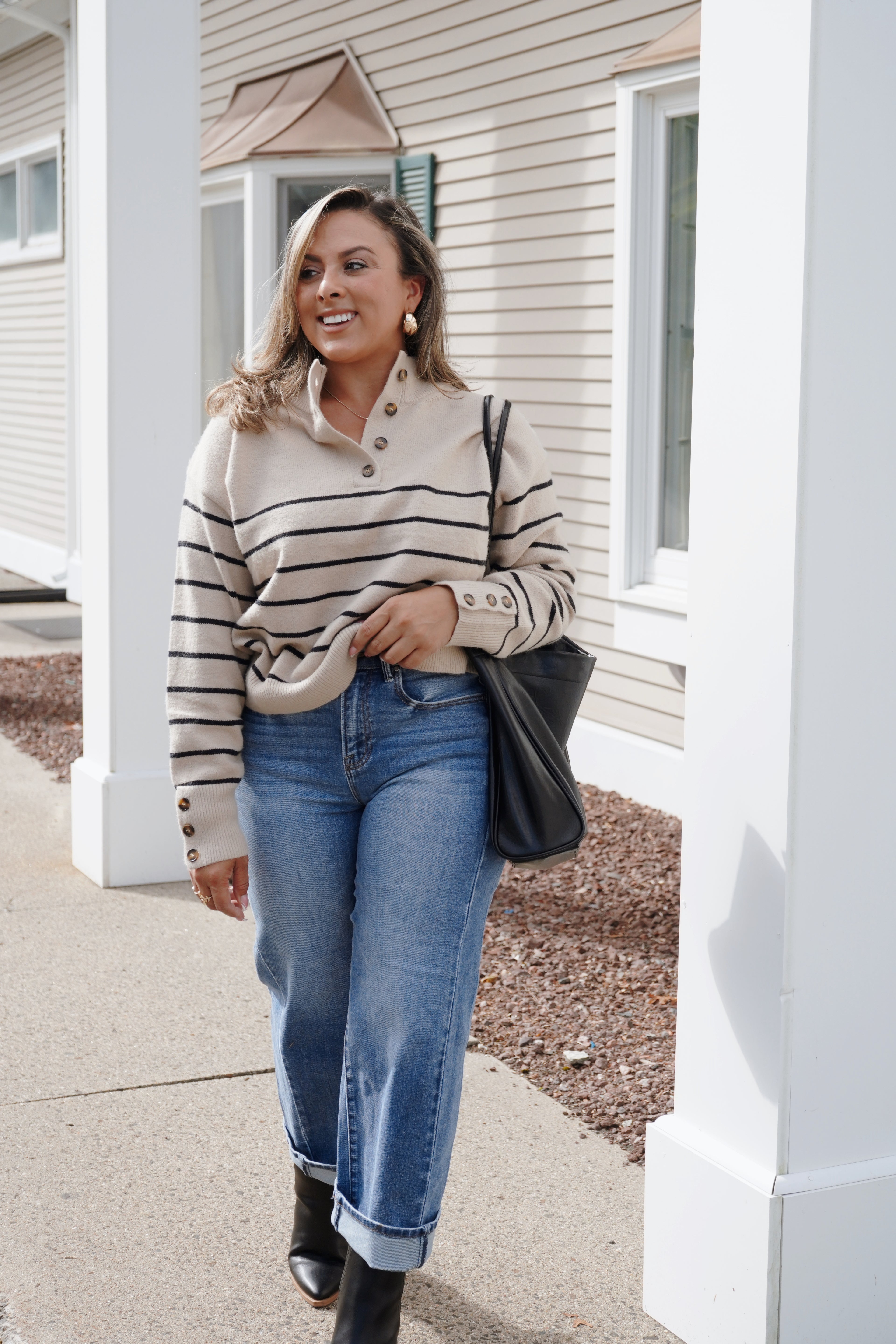 Risen Medium Wash High Rise Jeans