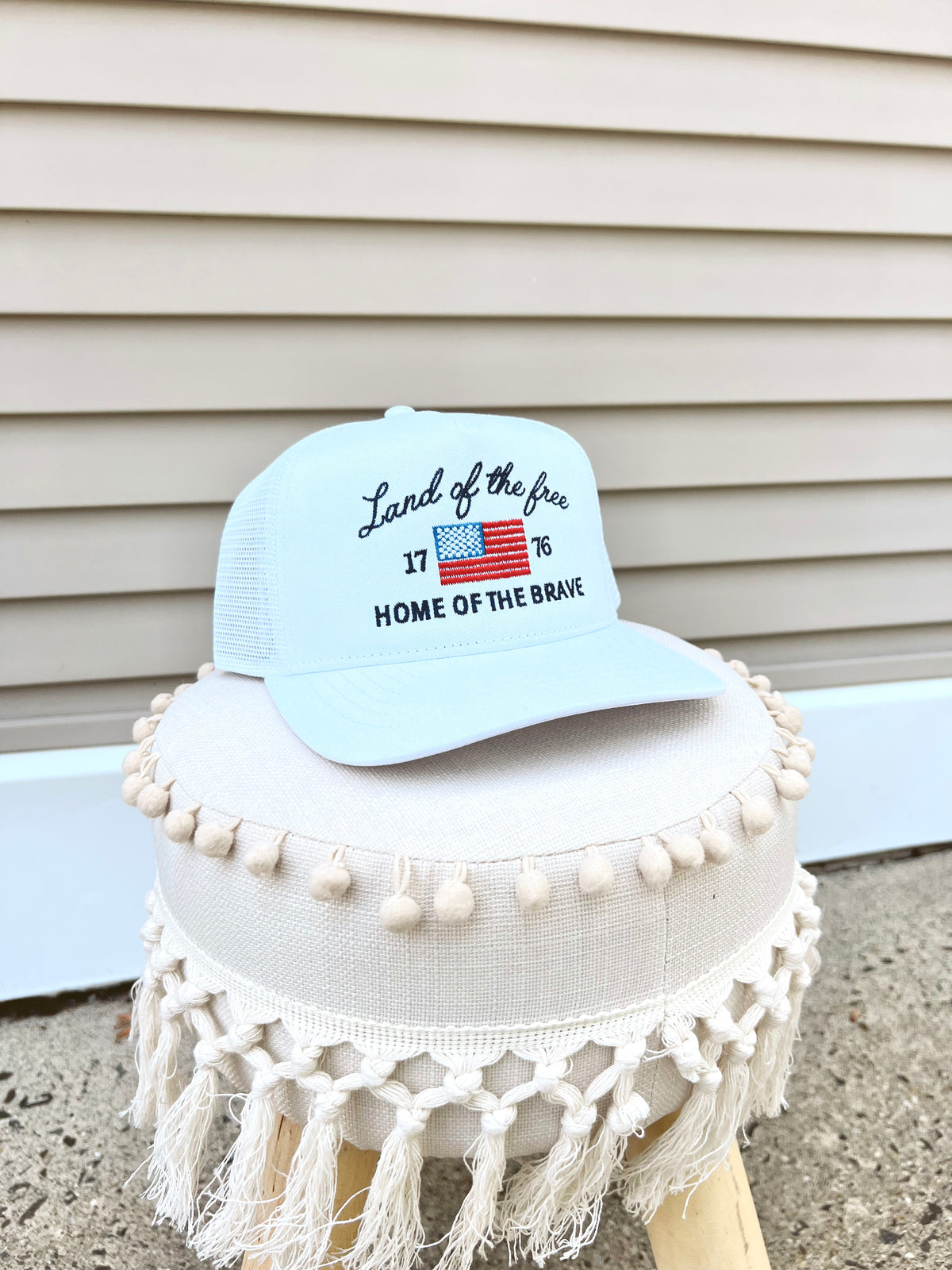 NEW RISEN women\'s land of the freedom home of the brave hat in white The Land Of Freedom American Flag Trucker Hat – Amazing Lace main image 2